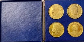 Coffret de 4 Médailles sur l'Exposition Coloniale Internationale de Paris en Cuivre Doré
