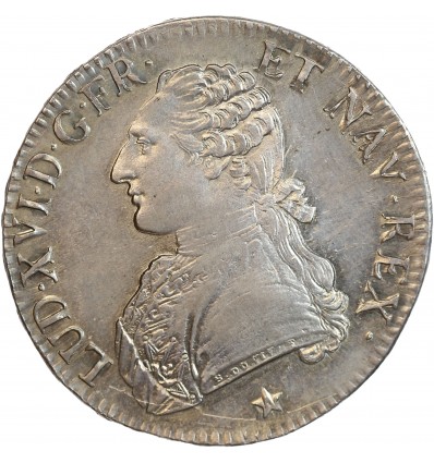 Buste de Louis XVI à gauche en habit de cour, les cheveux noués par un ruban