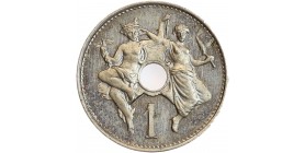 Avers : Mercure et allégorie filant, placés autour d'un cartouche avec rond perforé