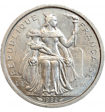 Avers : représentation allégorique de Minerve assise