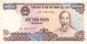 Avers : portrait de Ho Chi Minh