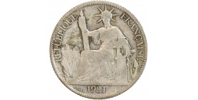 Avers : la République assise à gauche de trois quarts de face