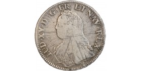 Avers : buste de Louis XV à gauche, la tête nue