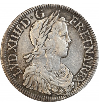 Avers : buste enfantin de Louis XIV à droite