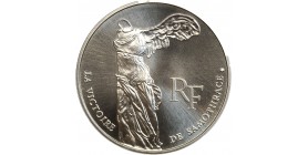 Avers : la statue de la Victoire de Samothrace
