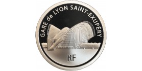 Avers : façade de la gare Lyon Saint-Exupéry