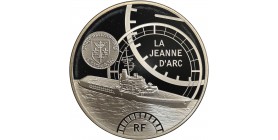 Avers : porte-hélicopters Jeanne d'Arc en pleine mer